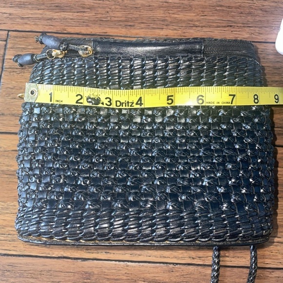 Vintage🖤woven leather bag top handle basket bag black shoulder bag crossbody - Picture 2 of 16